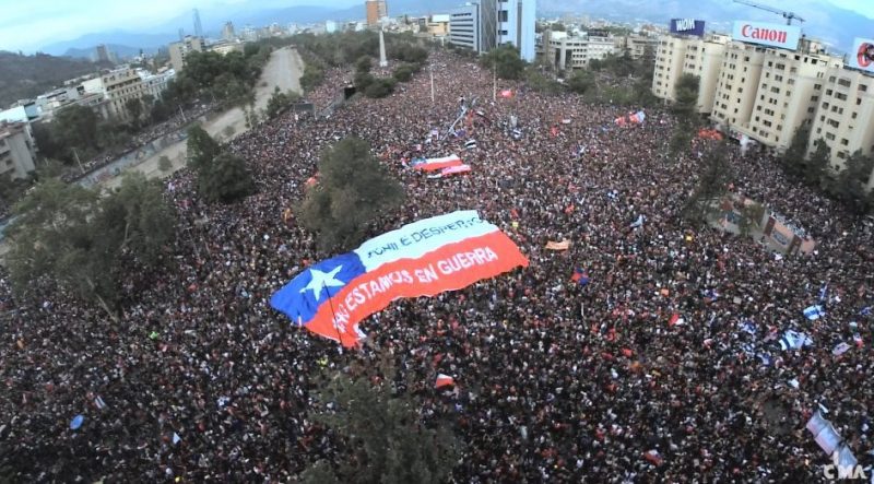 Resultado de imagem para protestos no chile