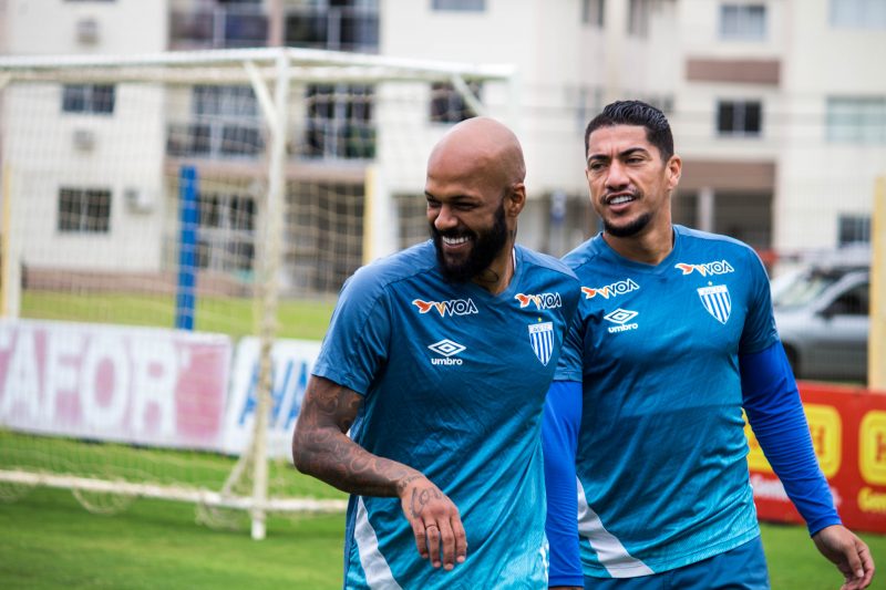 Bruno Silva e Ralf; dois nomes de &#8220;peso&#8221;, no Avaí, que não vingaram &#8211; Foto: André Palma Ribeiro/Avaí FC